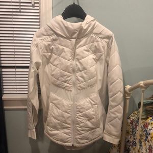 COPY - White fall/spring North face jacket.